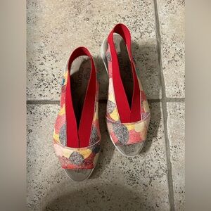 Cloud Footwear Womens Sandal size 8&1/2-9